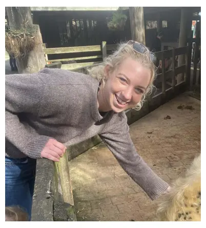 Jess – “Feather & fluff”